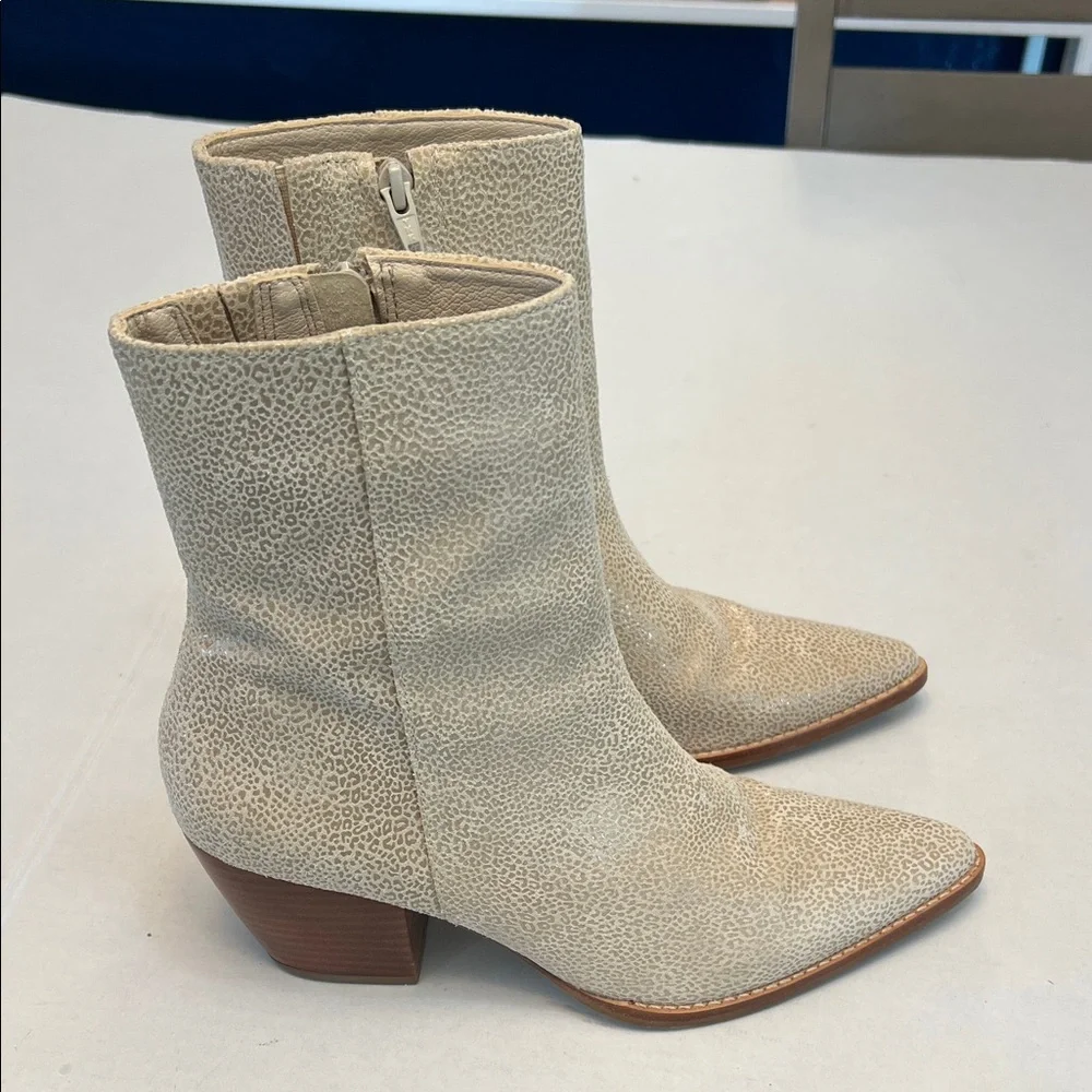 MATISSE CATY WOMEN’S CREAM LEATHER POINTY TOE ANIMAL PRINT ANKLE BOOTS SIZE 7